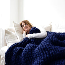 Load image into Gallery viewer, Warm Winter Luxury Handmade Crocheted Bed Knitted Sofa Cover Blanket 5 Colors Thick Thread Blanket Knitted Quilt Home Gift