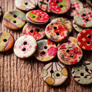 100 PCS Round Pattern Wooden Button Mixed 2 Hole Natural Sewing Children Handmade Clothes Buttons 