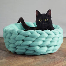 Load image into Gallery viewer, Knitted Pet Bed Dog Cat Bed Puppy Pillow House Soft Warm Dog House Mat