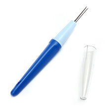 Load image into Gallery viewer, Wool Needle Felting Poke Tool Handle Holder With 3 Needles