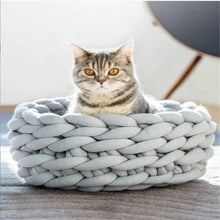 Load image into Gallery viewer, Knitted Pet Bed Dog Cat Bed Puppy Pillow House Soft Warm Dog House Mat